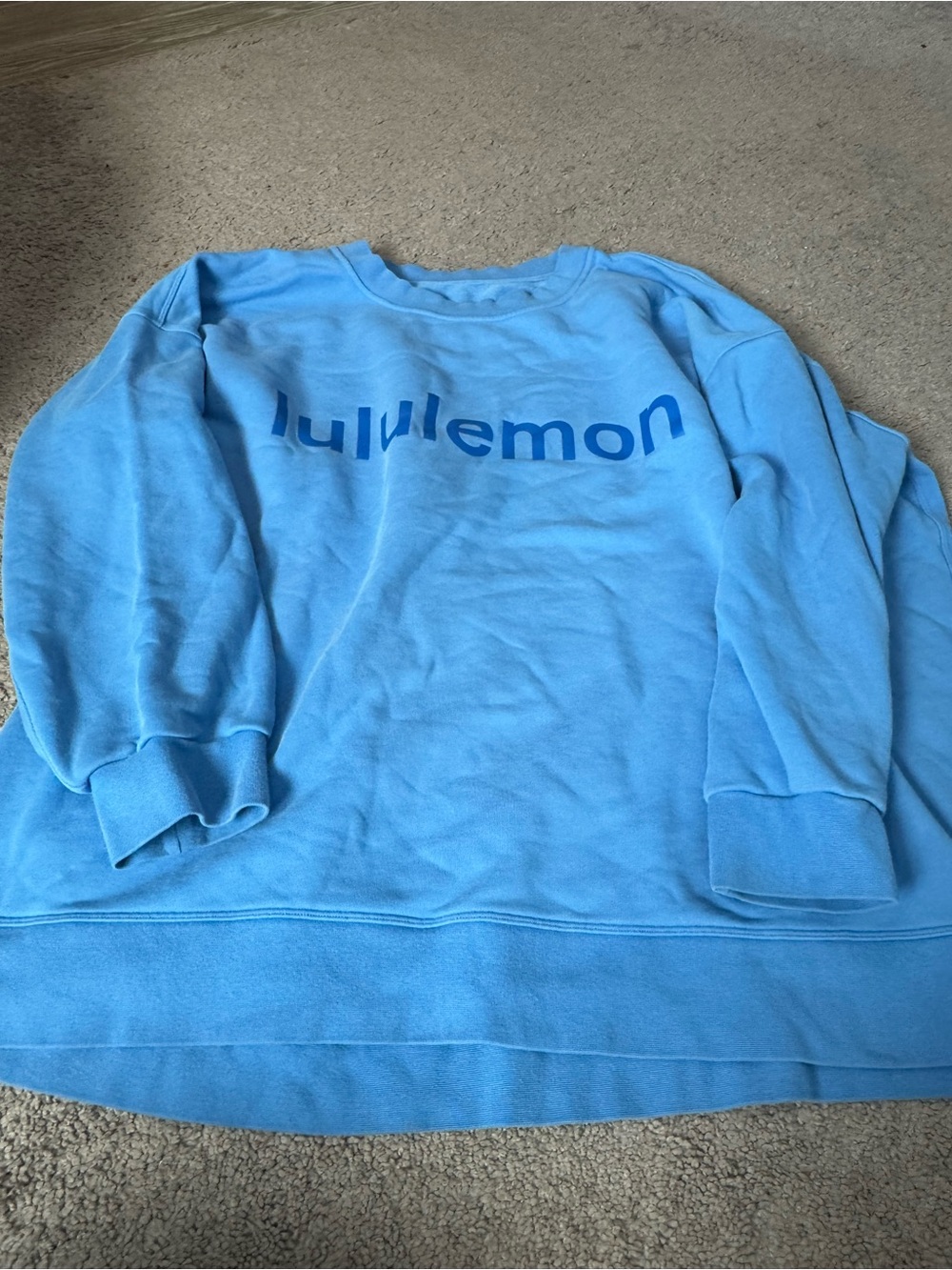 lululemon athletica Men's Periwinkle Blue Crewneck Sweatshirt - Picture 3 of 4